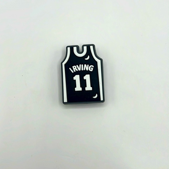 Kyrie Irving Shoe Charm Jibitz - Picture 1 of 2